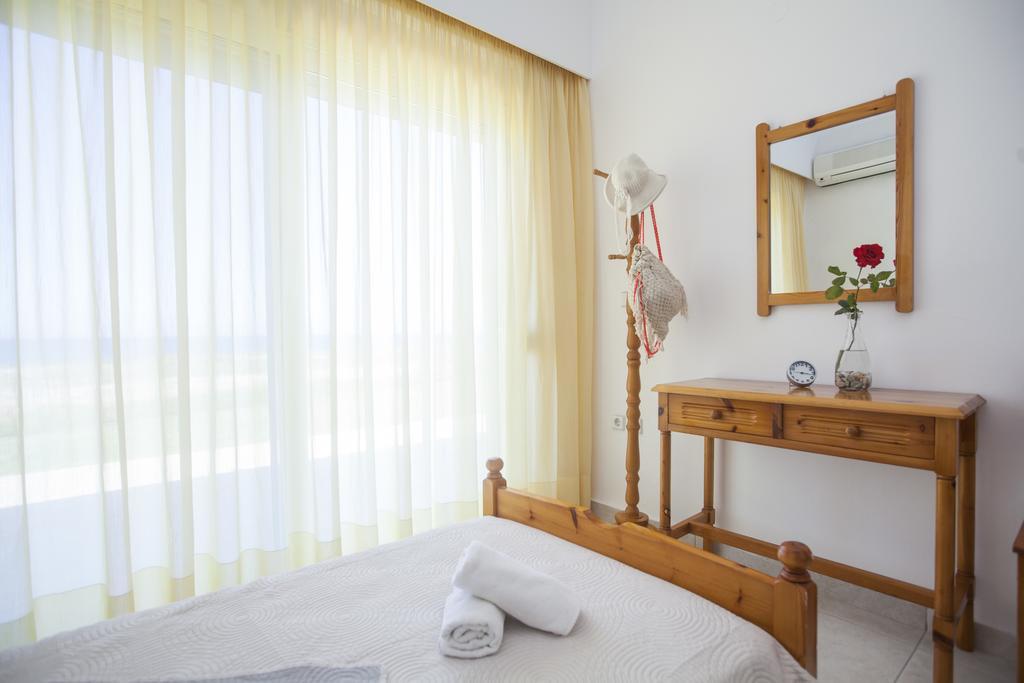Kamiros Apartment Kalavarda Bagian luar foto