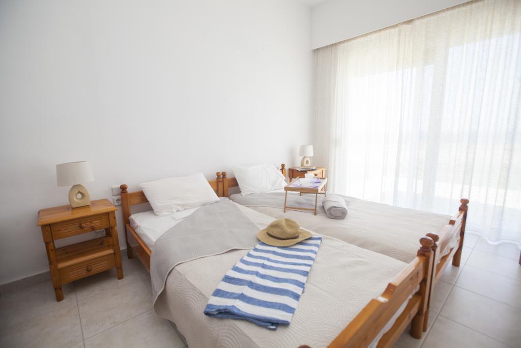 Kamiros Apartment Kalavarda Bagian luar foto
